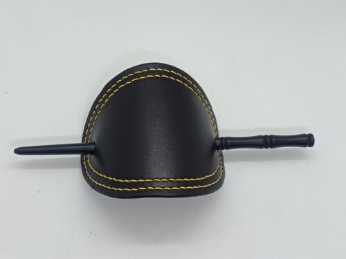 barrette à cheveux noire avec double fil jaune décoratif